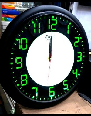 Wall Clock  Code-05