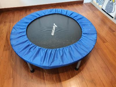 Trampoline