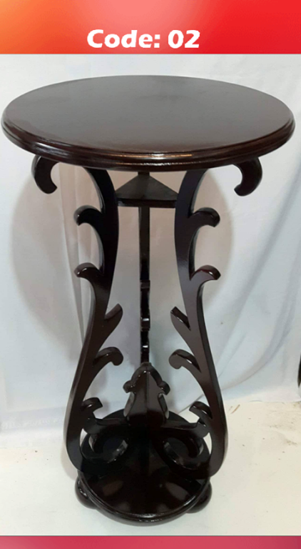 Showpiece Table Code T-302