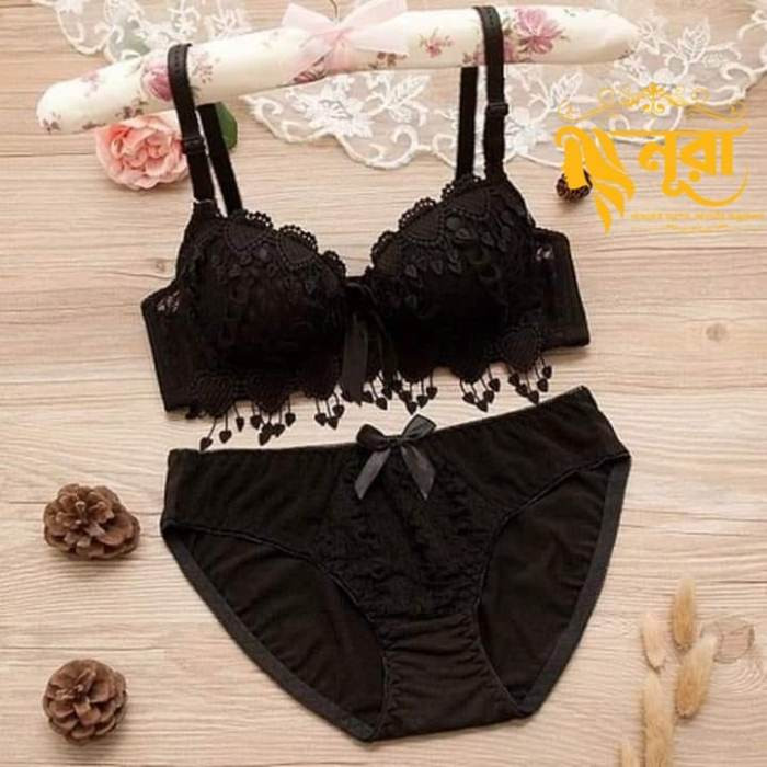 Women Lingerie inner wear Bra set code 037